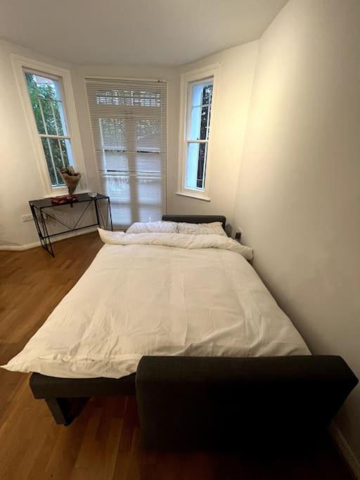 Lovely 1 Bedroom Apartment In West Kensington London Exterior foto